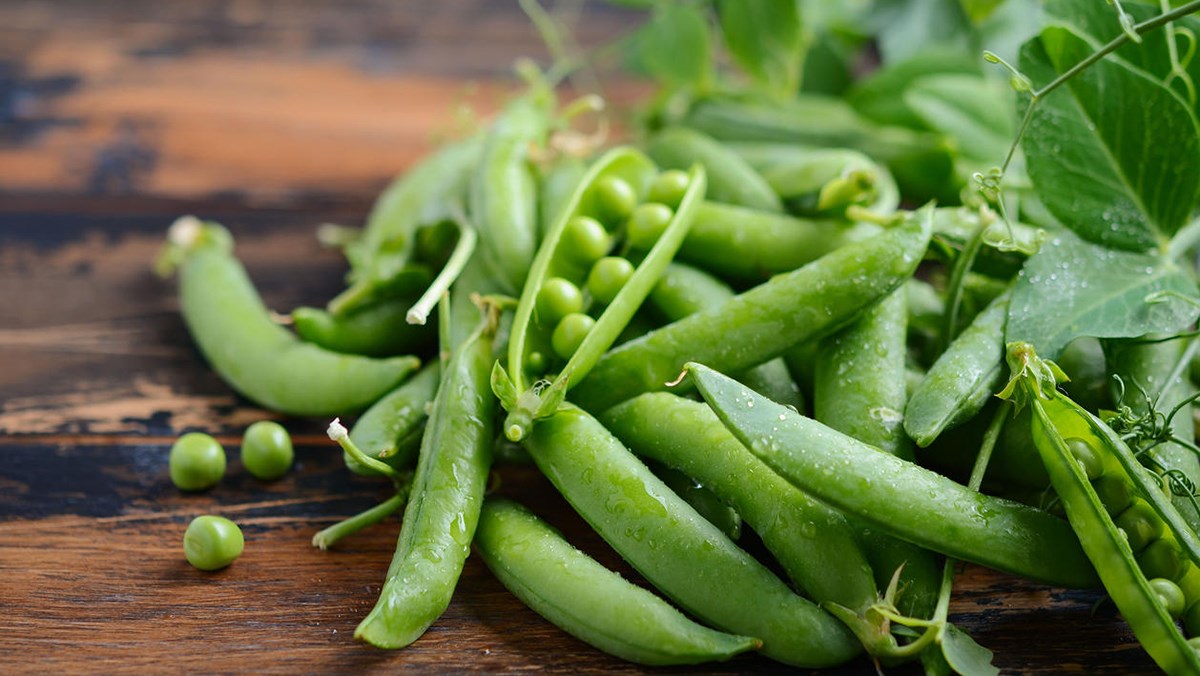 peas-istock-JulijaDmitrijeva-1200x676.jpg